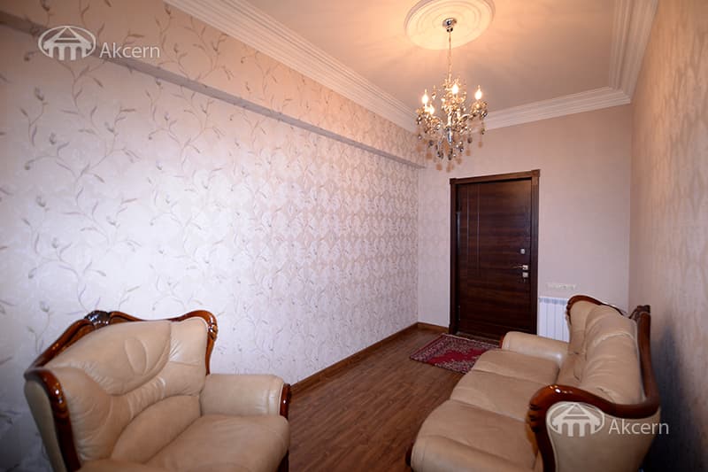 Apartment · 3 rooms · 108 m² · Kentron