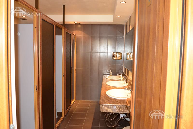 Ресторан · 1 200 м² · Эребуни
