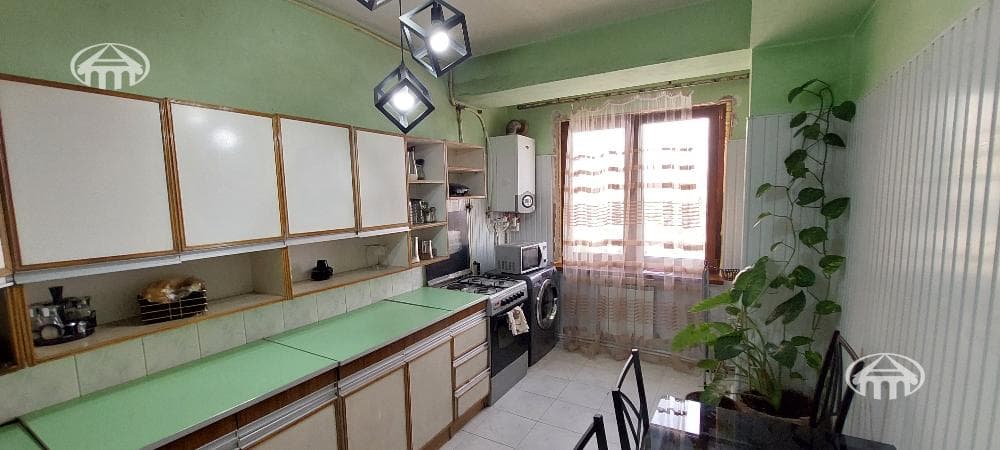 Բնակարան · 3 սեն. · 92 մ² · Աջափնյակ