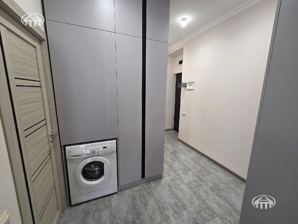 Квартира · 2 комн. · 56 м² · Арабкир