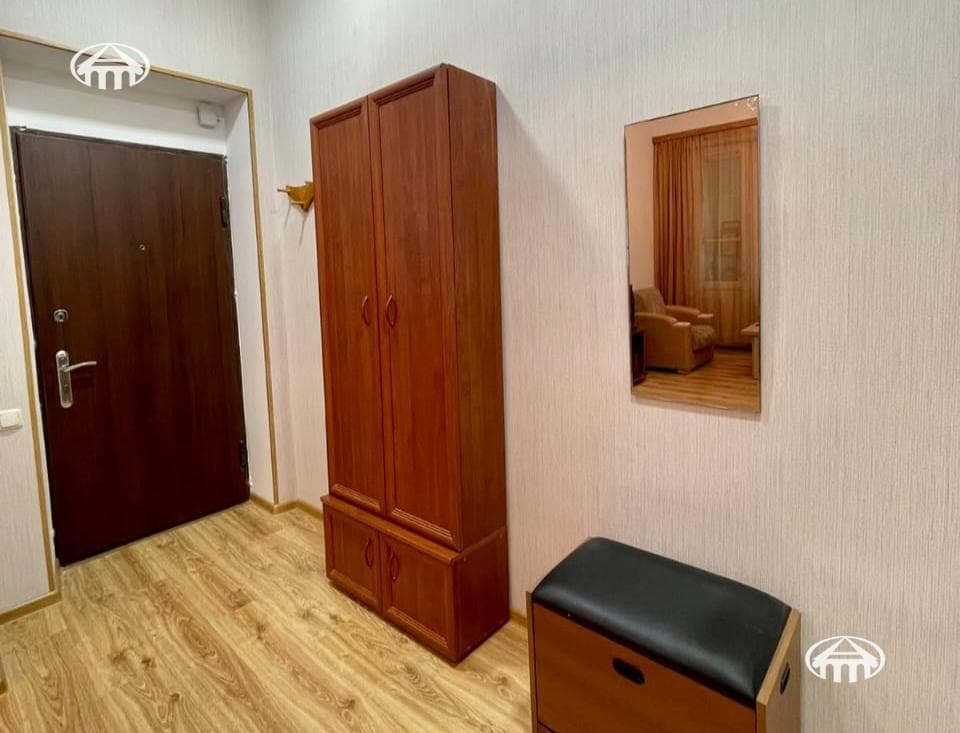 Квартира · 2 комн. · 63 м² · Кентрон