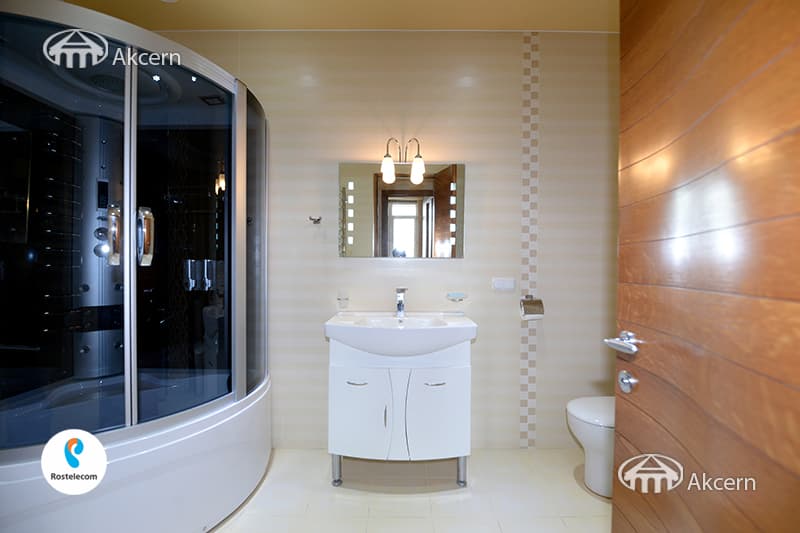 Apartment · 4 rooms · 181 m² · Kentron