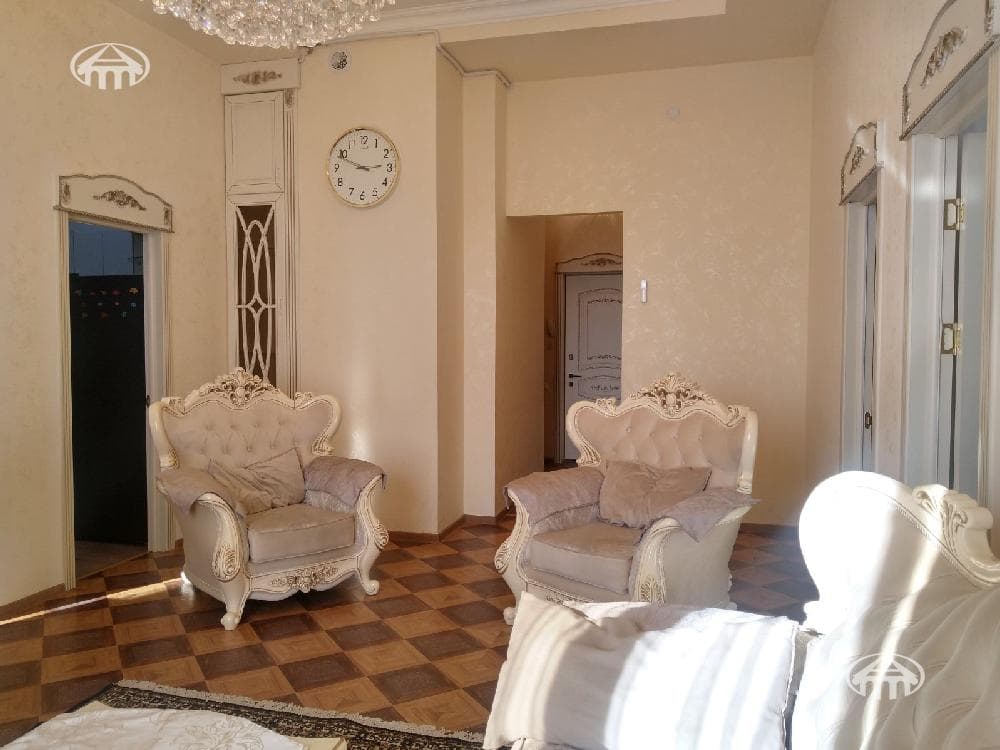 Квартира · 3 комн. · 70 м² · Арабкир