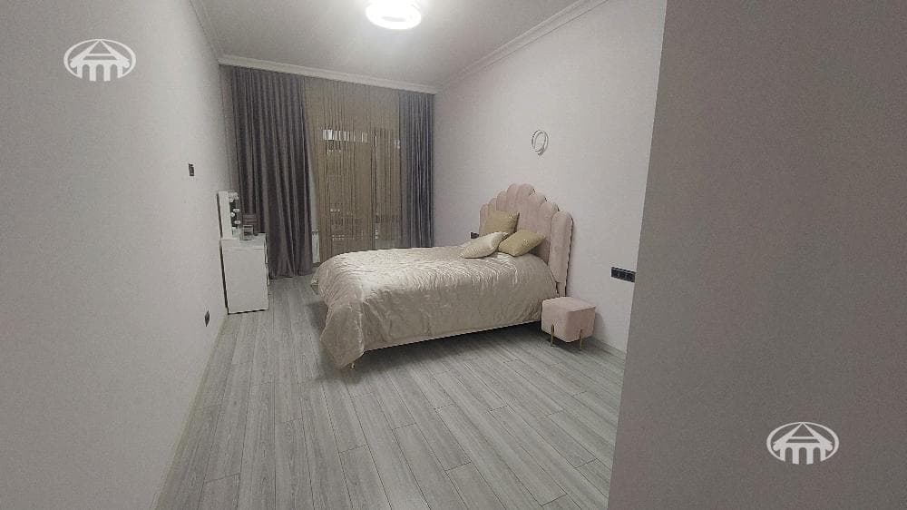 Mansion · 4 rooms · 292 m² · Qasax