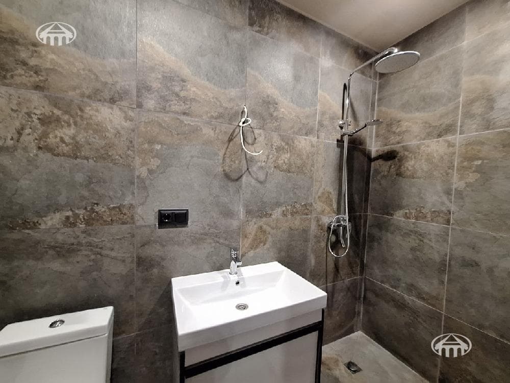 Квартира · 2 комн. · 48 м² · Аджапняк