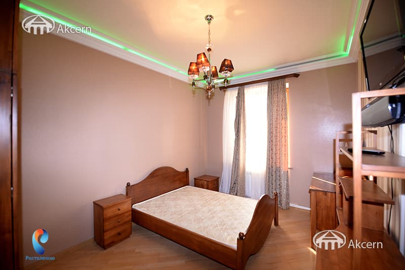 Apartment · 3 rooms · 98 m² · Kentron