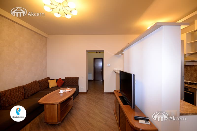 Բնակարան · 2 սեն. · 85 մ² · Կենտրոն