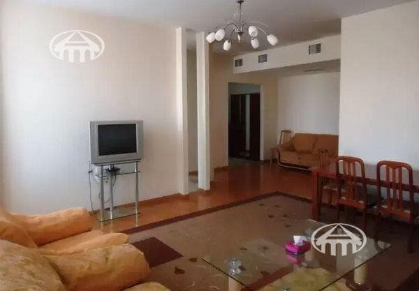 Apartment · 2 rooms · 100 m² · Kentron