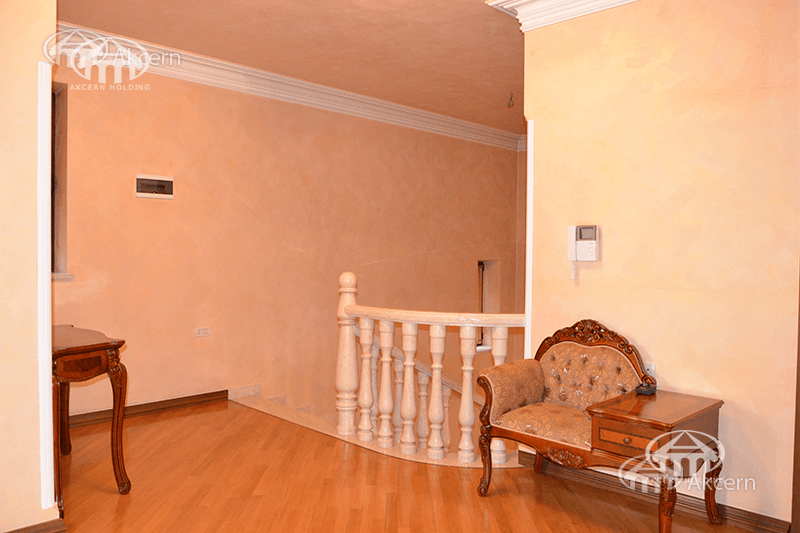 Mansion · 5 rooms · 379 m² · Arabkir
