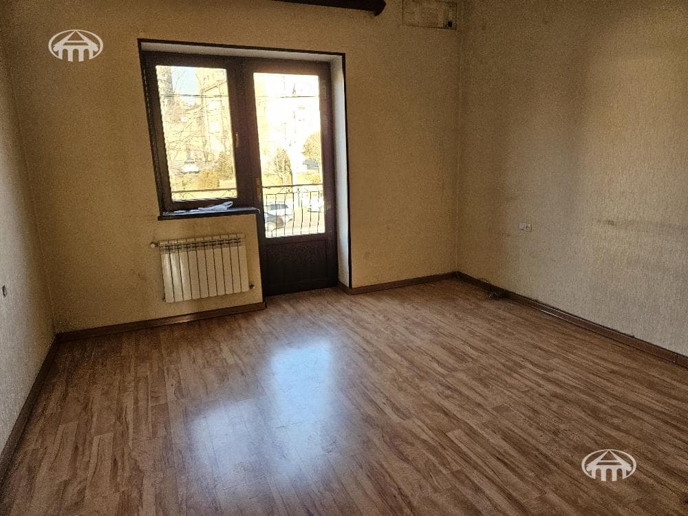 Office · 131 m² · Arabkir