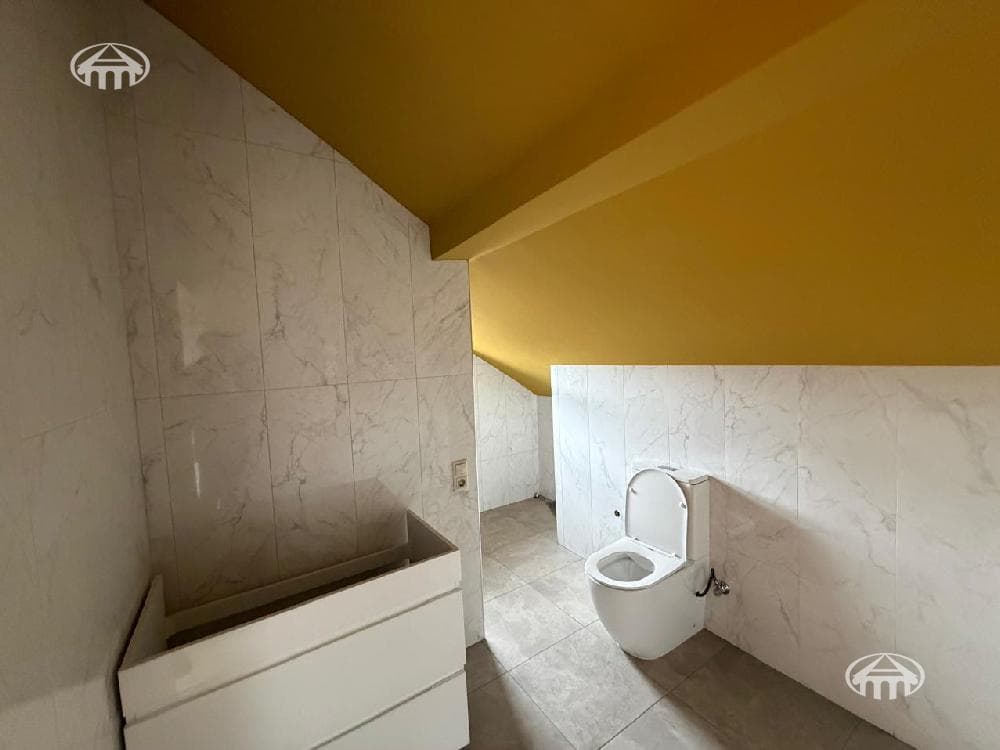 Особняк · 5 комн. · 280 м² · Дилиджан