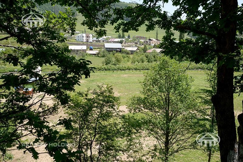 Land · 14,290 m² · v. Artavaz