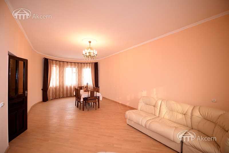 Особняк · 9 комн. · 513 м² · Арабкир
