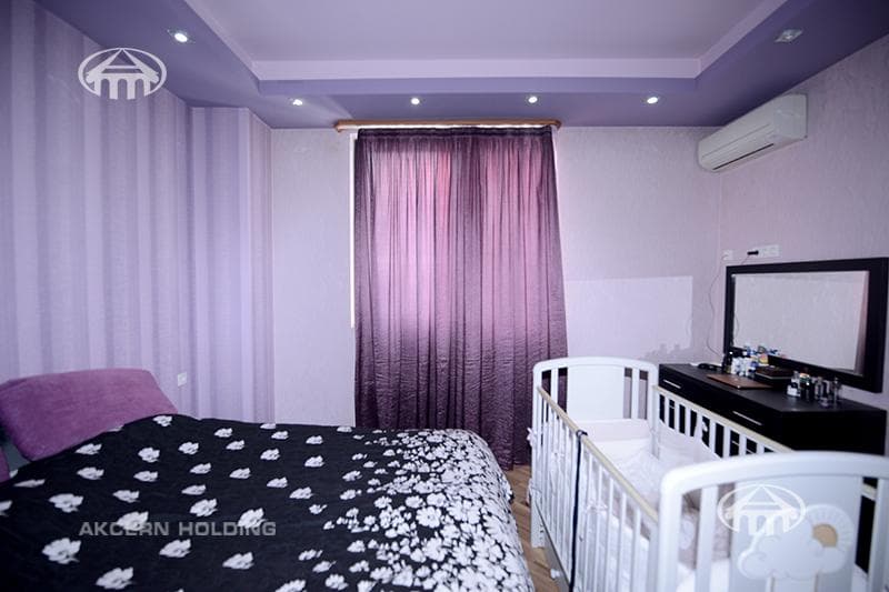 Квартира · 3 комн. · 100 м² · Арабкир