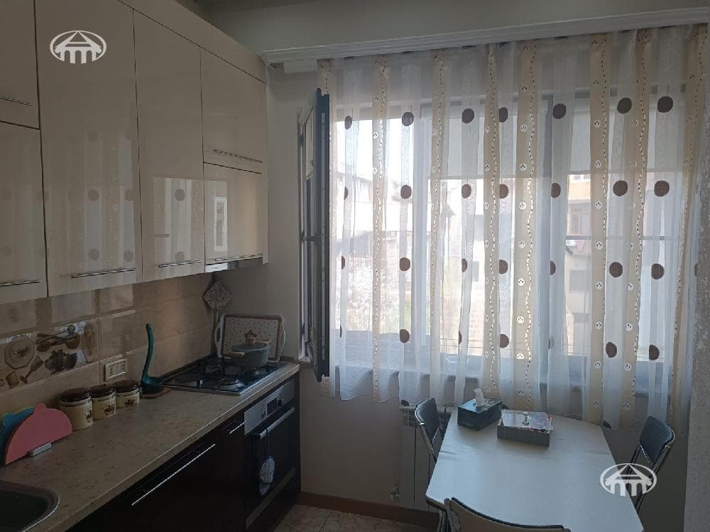 Apartment · 3 rooms · 64 m² · Arabkir