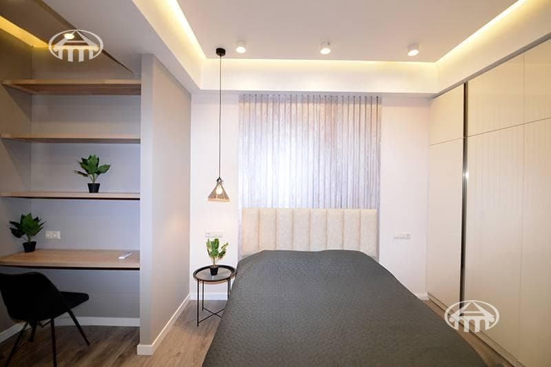Квартира · 2 комн. · 59 м² · Кентрон