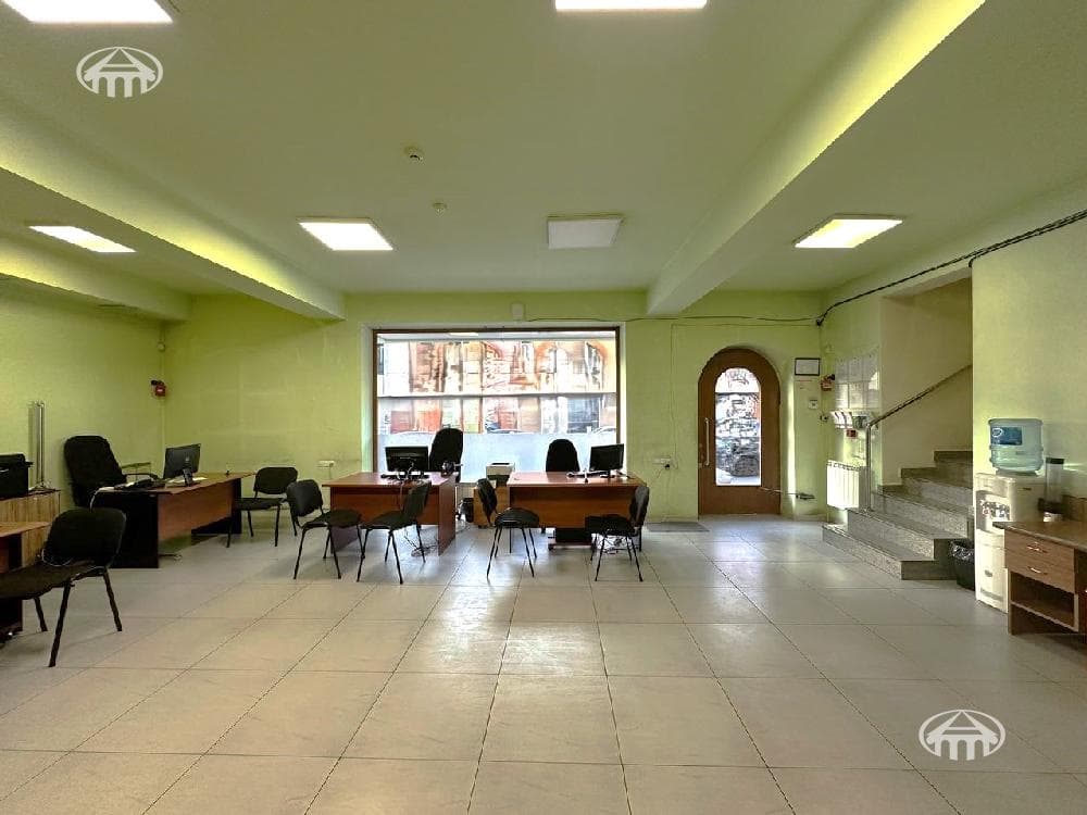 Офис · 275 м² · Кентрон