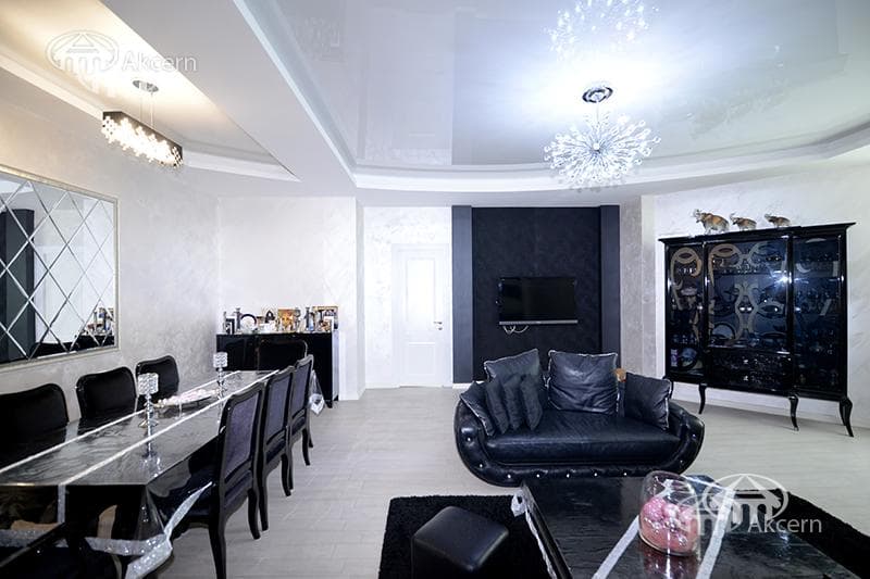 Apartment · 3 rooms · 112 m² · Kentron