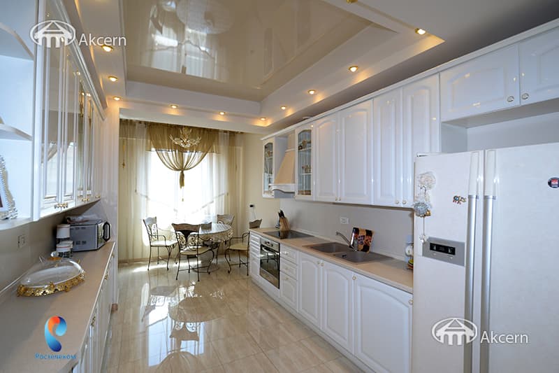 Apartment · 3 rooms · 150 m² · Kentron