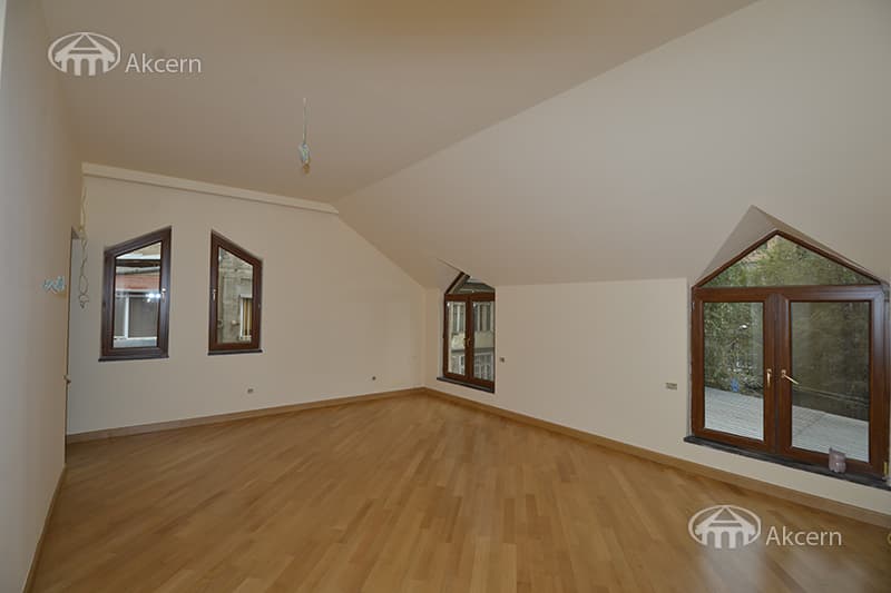 Офис · 285 м² · Кентрон