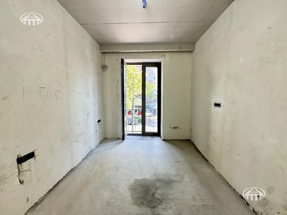 Apartment · 3 rooms · 72 m² · Kentron