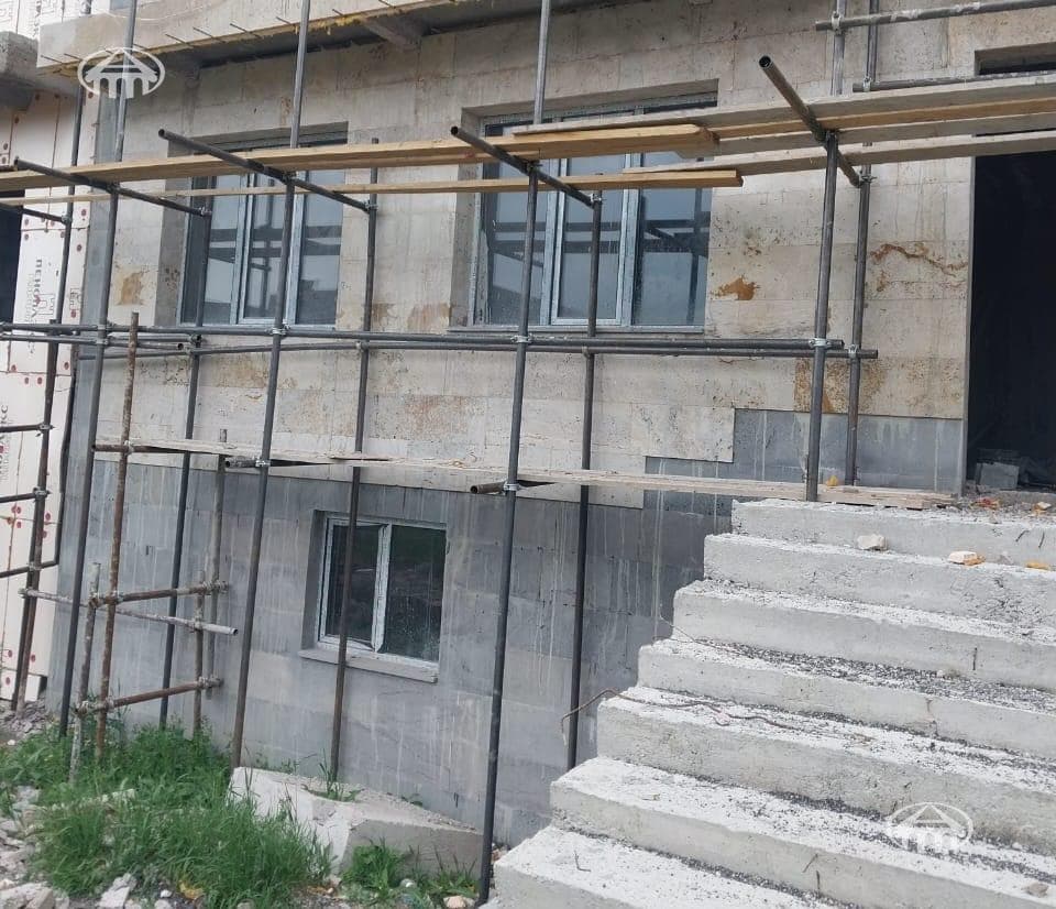 Квартира · 120 м² · Раздан