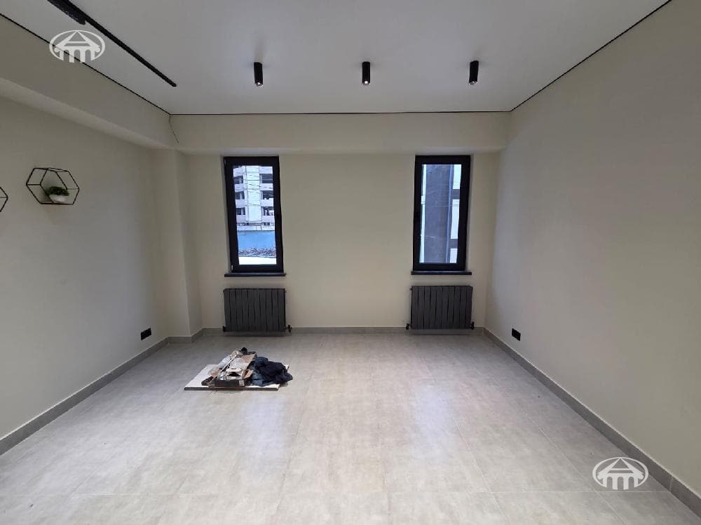 Office · 630 m² · Ajapnyak