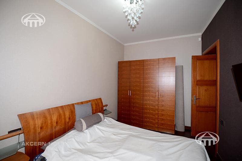 Apartment · 4 rooms · 123 m² · Kentron
