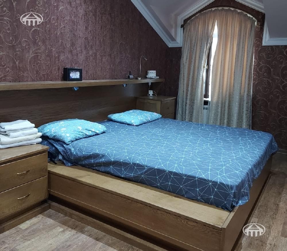 Առանձնատուն · 7 սեն. · 313 մ² · Այնթապ