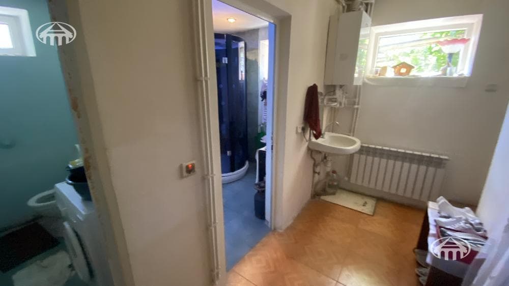 Дом · 4 комн. · 146 м² · Кентрон