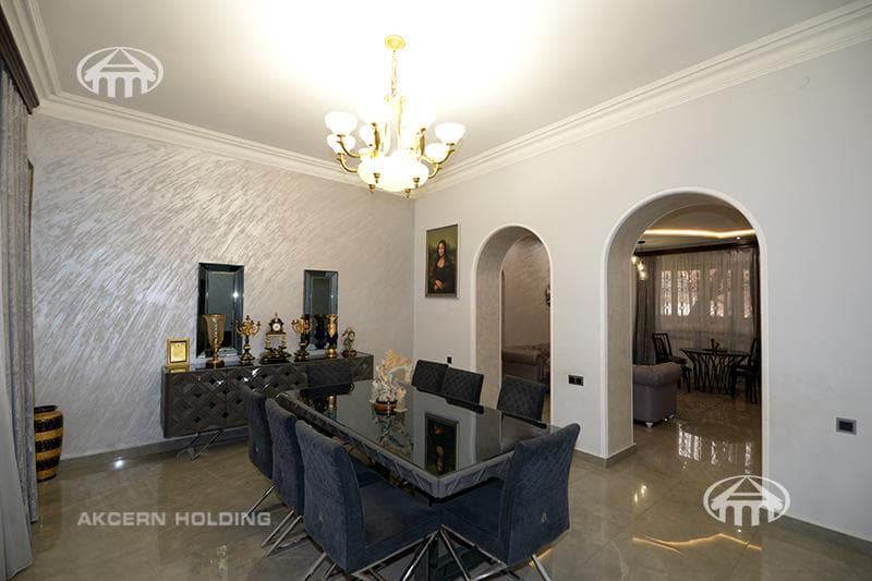 Особняк · 5 комн. · 270 м² · Арабкир