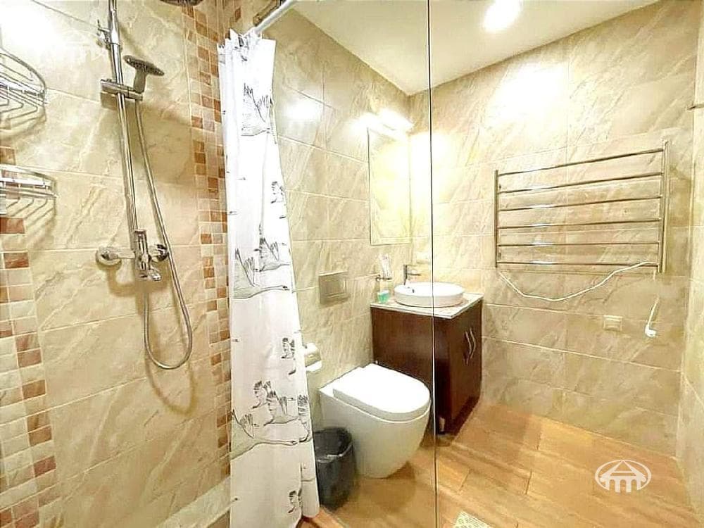 Apartment · 2 rooms · 45 m² · Kentron