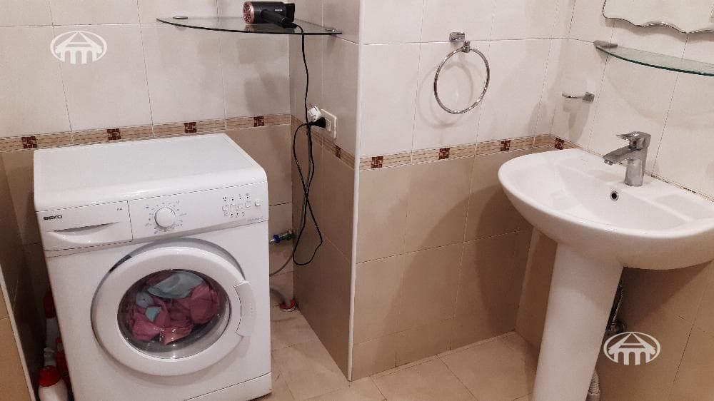Apartment · 1 rooms · 38.5 m² · Kentron