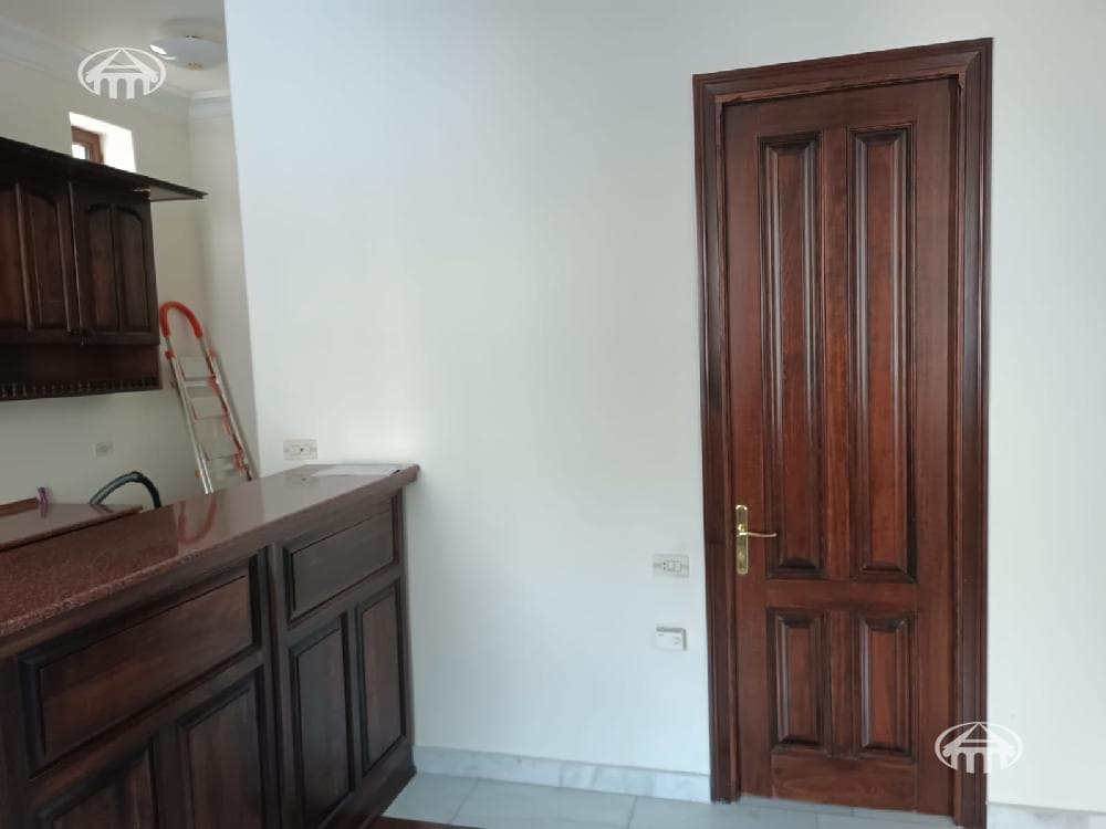 Առանձնատուն · 7 սեն. · 517 մ² · Կենտրոն