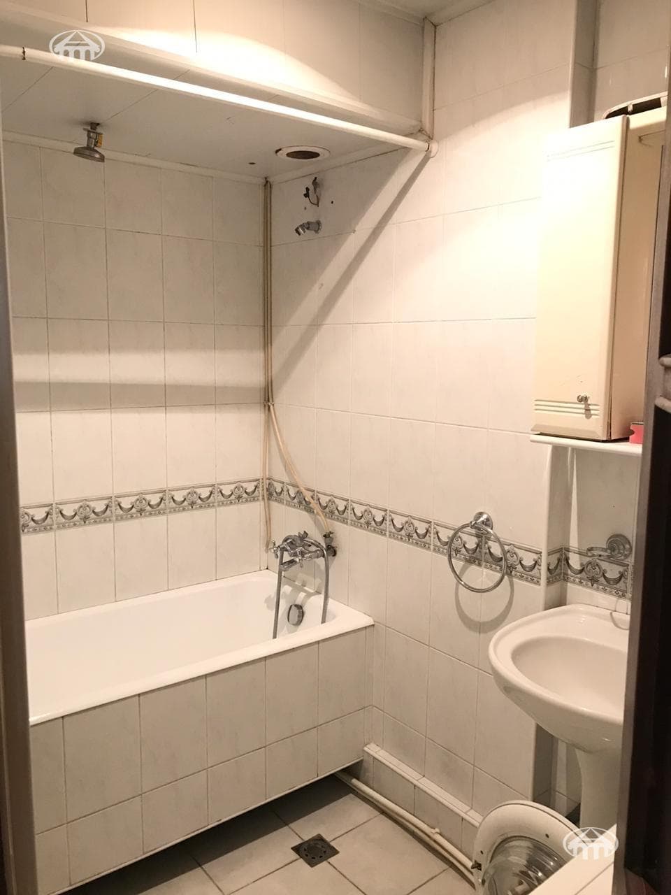 Apartment · 2 rooms · 68 m² · Kentron