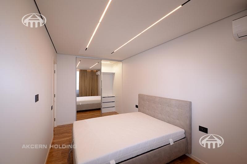 Apartment · 2 rooms · 60 m² · Kentron