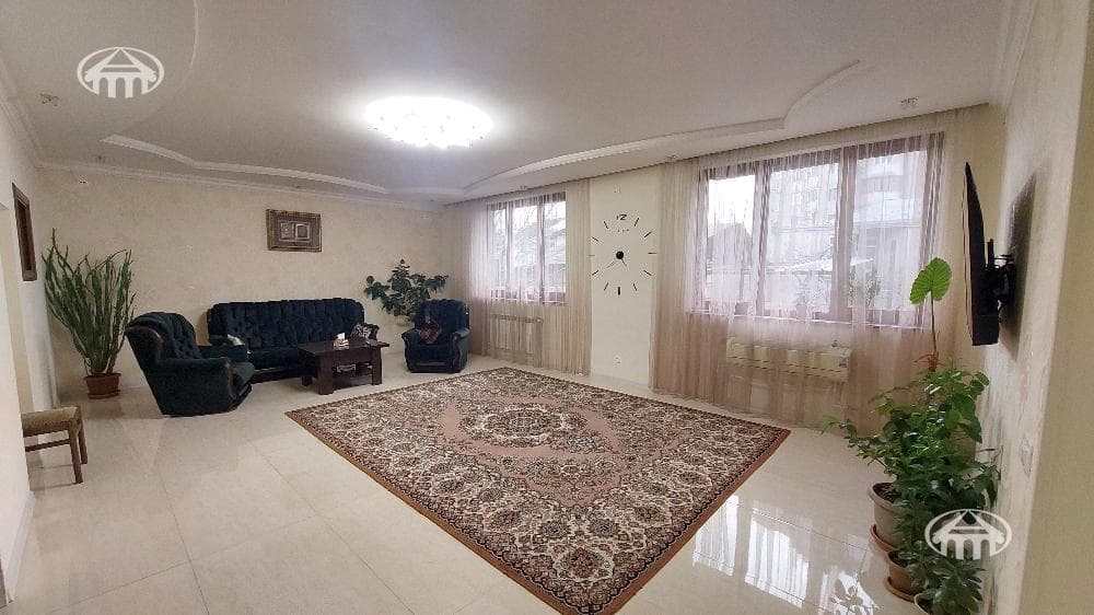 Առանձնատուն · 5 սեն. · 197 մ² · Քանաքեռ-Զեյթուն