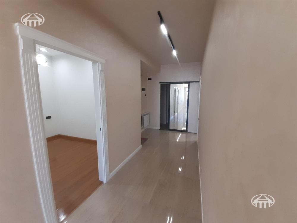 Квартира · 3 комн. · 82 м² · Канакер-Зейтун