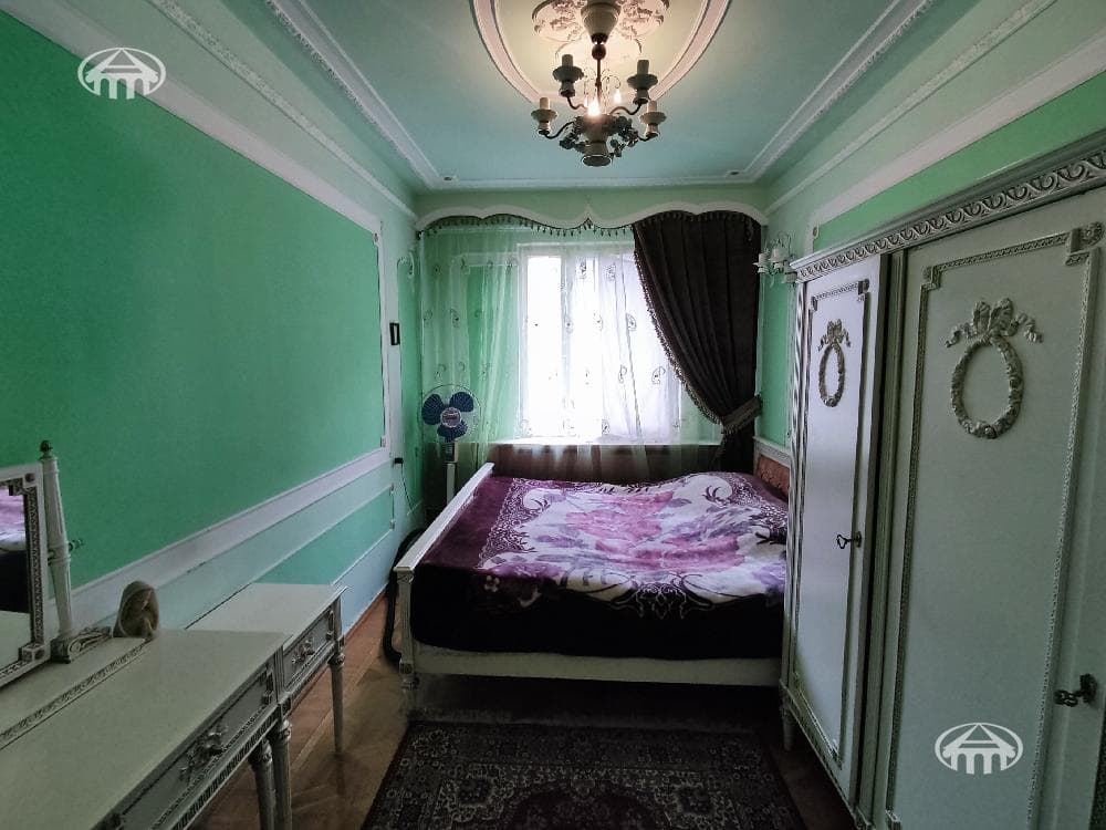 Բնակարան · 4 սեն. · 104 մ² · Կենտրոն