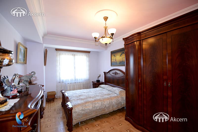 Квартира · 3 комн. · 82 м² · Арабкир