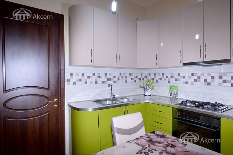 Apartment · 3 rooms · 108 m² · Kentron