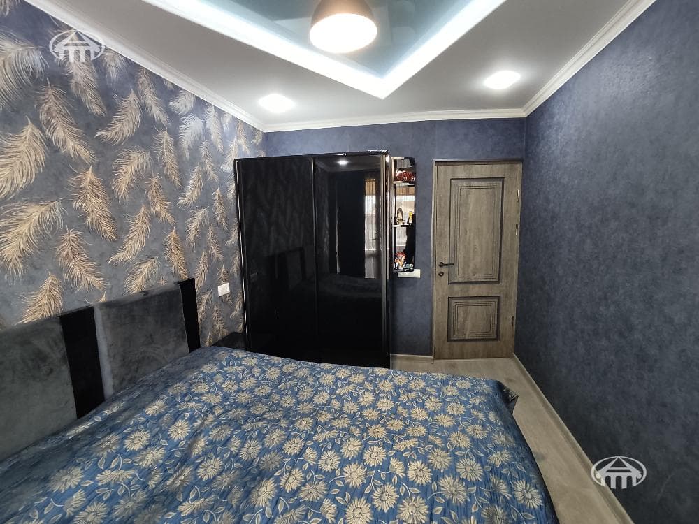 Apartment · 4 rooms · 91 m² · Arabkir