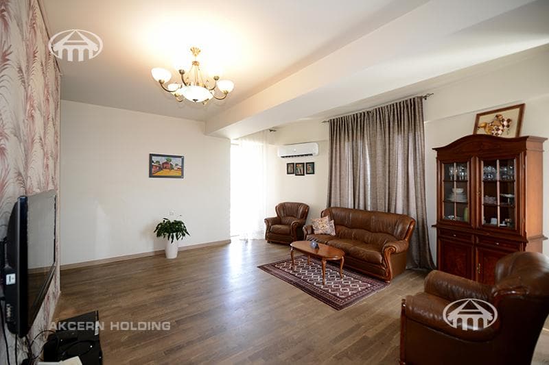 Квартира · 4 комн. · 128 м² · Арабкир