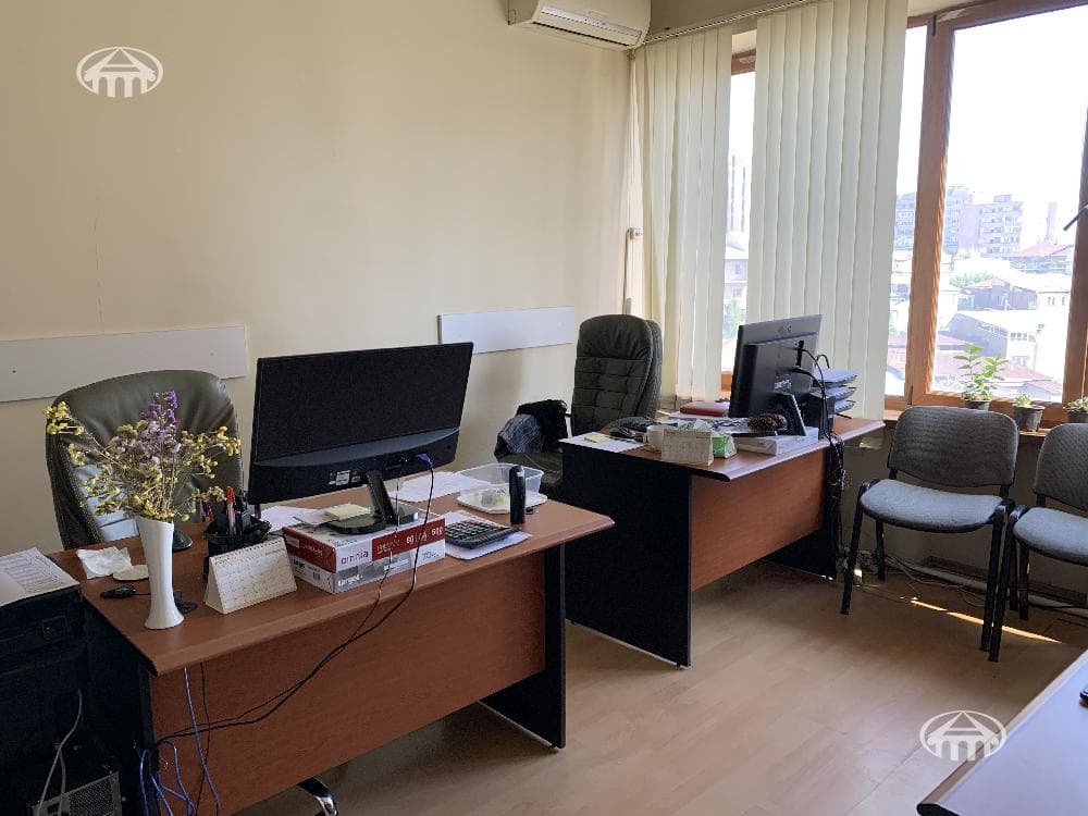 Office · 520 m² · Arabkir