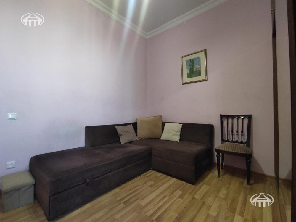 Квартира · 3 комн. · 80 м² · Арабкир