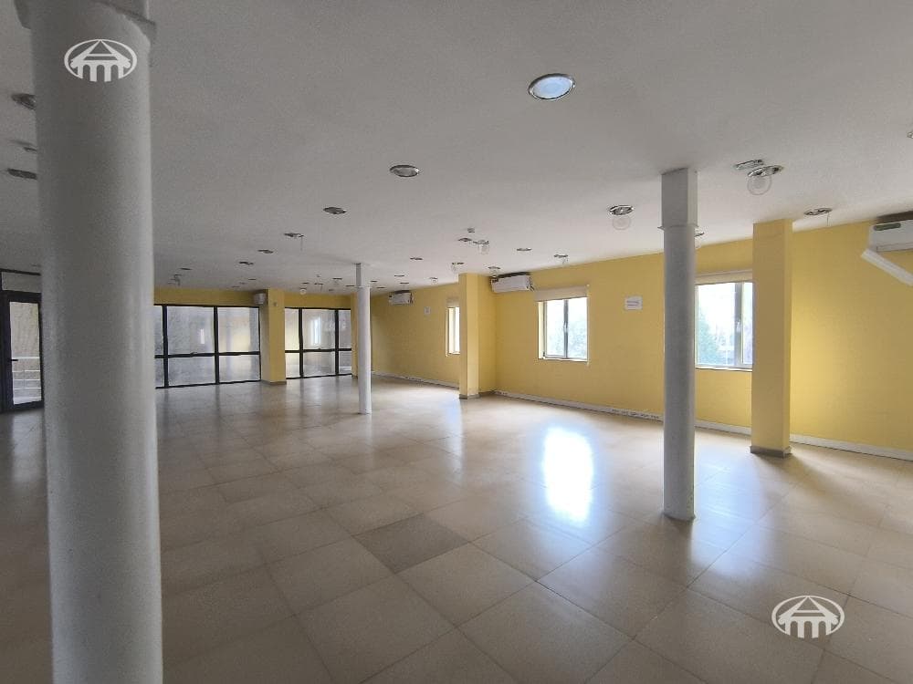 Retail · 664 m² · Arabkir