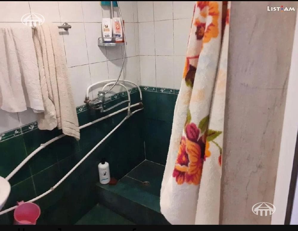 Дом · 150 м² · Эребуни