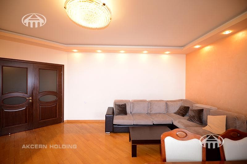 Квартира · 3 комн. · 134 м² · Кентрон