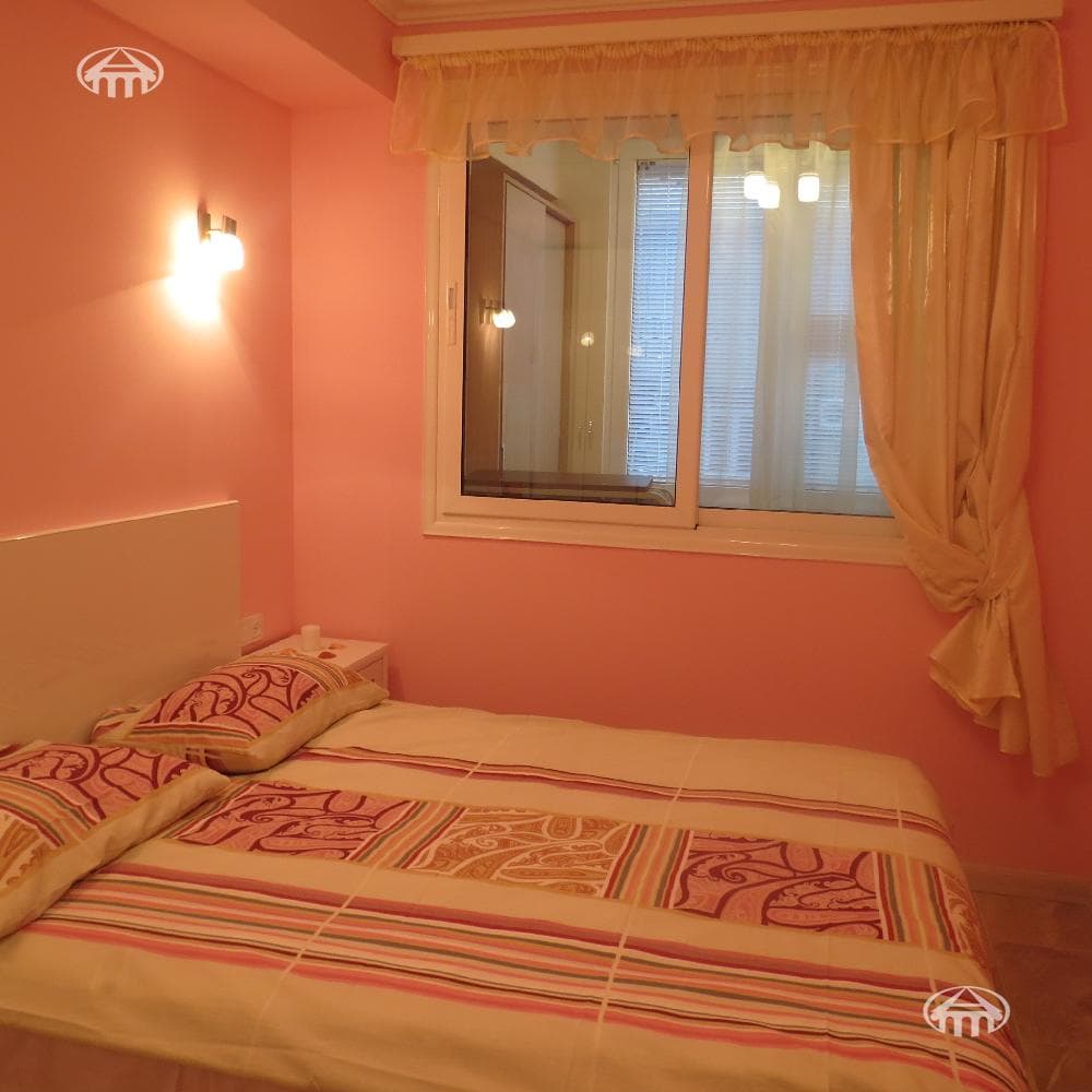 Квартира · 2 комн. · 45 м² · Кентрон