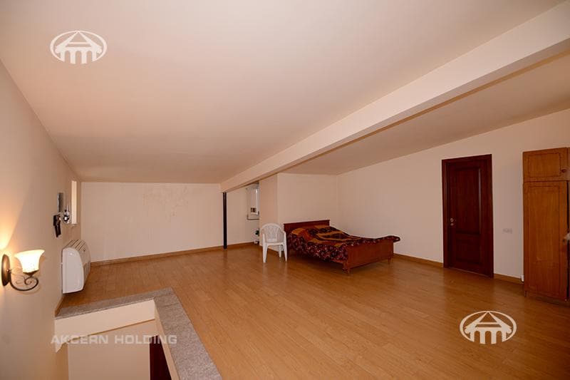 Office · 290 m² · Arabkir